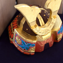 画像をギャラリービューアに読み込む, 兜(中)屏風付 神泉作