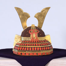 画像をギャラリービューアに読み込む, 兜(大)屏風付 神泉作