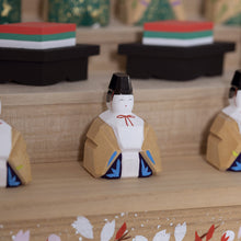 画像をギャラリービューアに読み込む, 段飾雛 桜(中) 神泉作