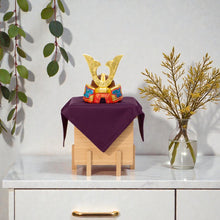 画像をギャラリービューアに読み込む, 兜(中) 神泉作