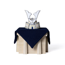 画像をギャラリービューアに読み込む, 兜 珀(小) 神泉作