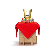 画像をギャラリービューアに読み込む, 兜(小) 義山作