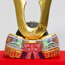 画像をギャラリービューアに読み込む, 兜(中) 義山作