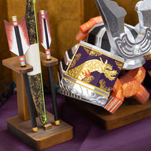 画像をギャラリービューアに読み込む, 兜(特大) 祐誠作