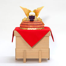 画像をギャラリービューアに読み込む, 兜(大) 鐵山作