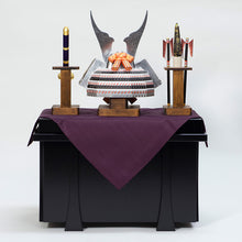 画像をギャラリービューアに読み込む, 兜(特大) 祐誠作