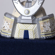 画像をギャラリービューアに読み込む, 兜　珀（小）　神泉作
