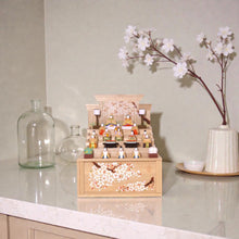 画像をギャラリービューアに読み込む, 段飾雛　桜（小）　神泉作
